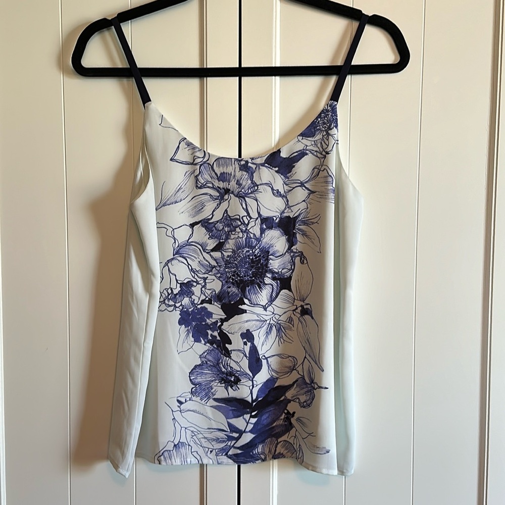 LOFT Soft Flowy Blue Floral Cami Top - XS